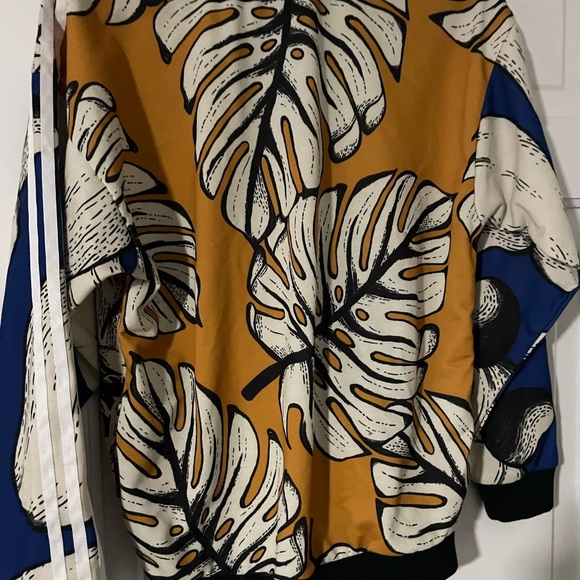 Adidas originals jacket - Picture 5 of 7